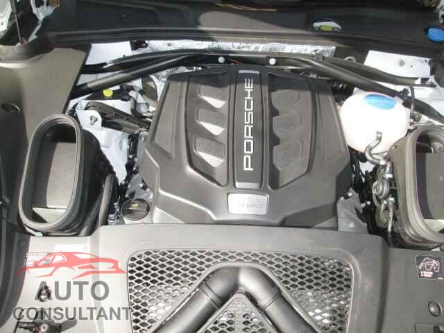 PORSCHE MACAN 2015 - WP1AB2A59FLB54961