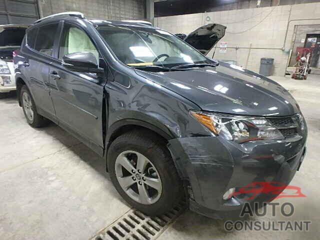 TOYOTA RAV4 2015 - JTMRFREVXFD138208