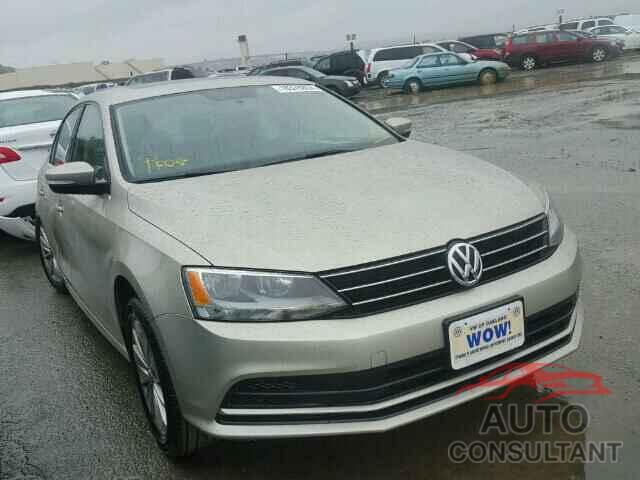 VOLKSWAGEN JETTA 2016 - 3VWD67AJXGM252035