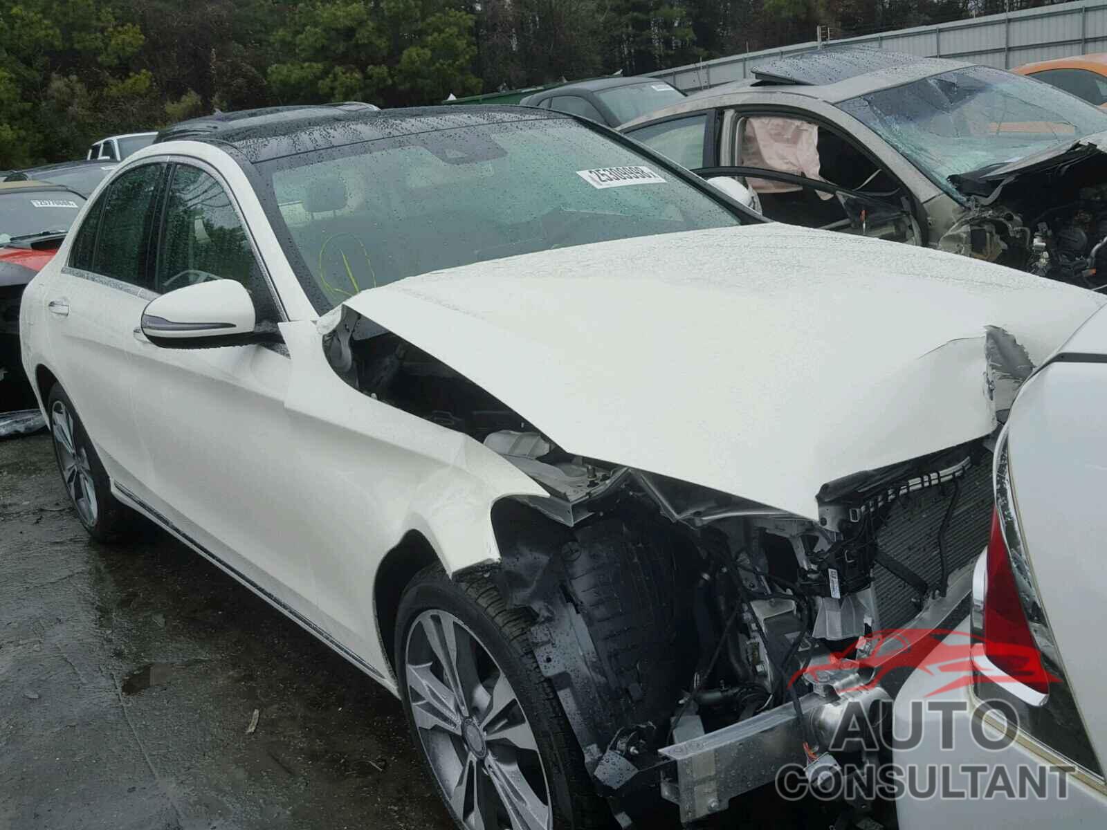 MERCEDES-BENZ C300 2016 - 55SWF4JB4GU128266