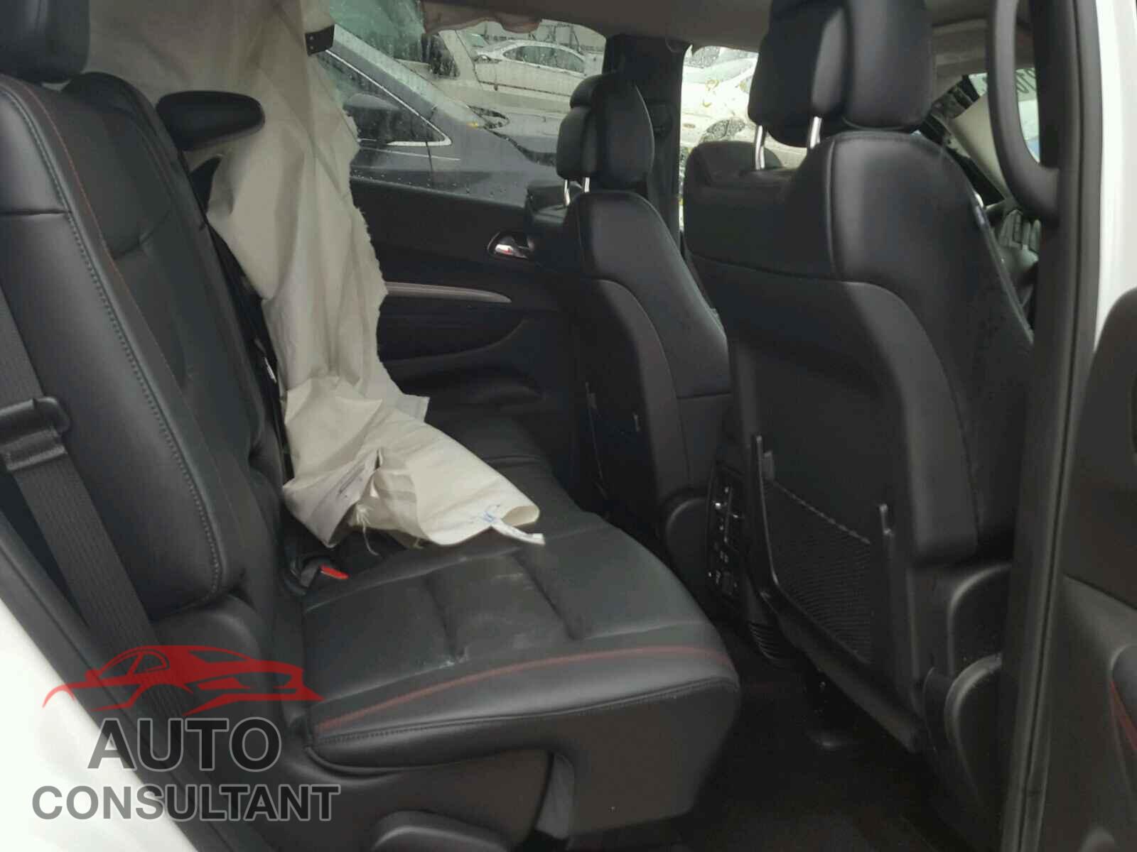 DODGE DURANGO 2018 - 1C4RDJDGXJC174165