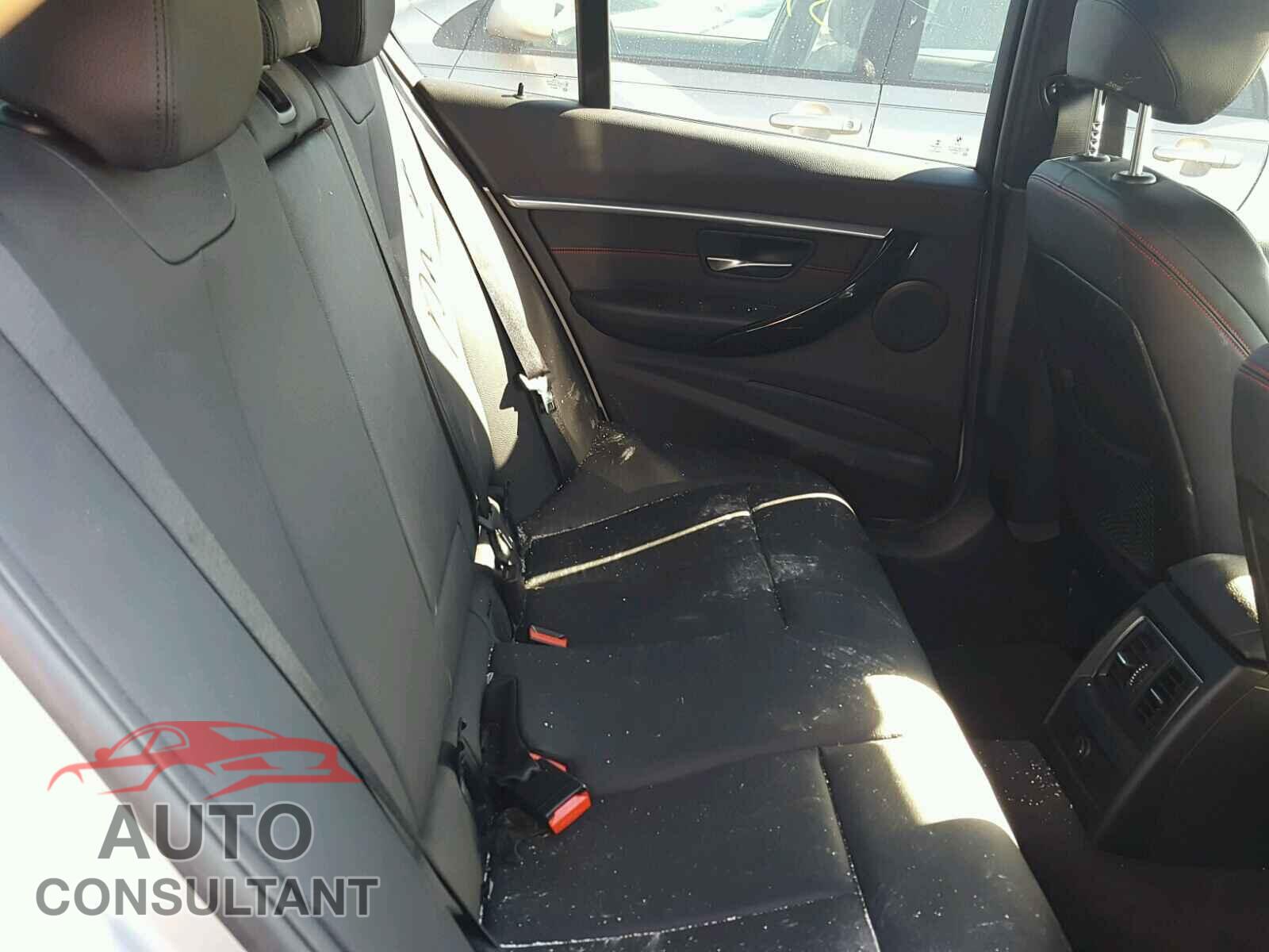 BMW 3 SERIES 2016 - WBA8E9G58GNU29598