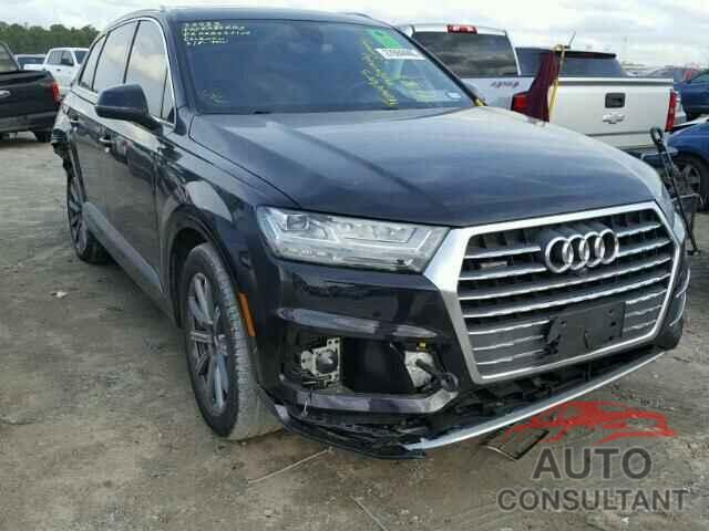 AUDI Q7 2018 - WA1VAAF75JD019161