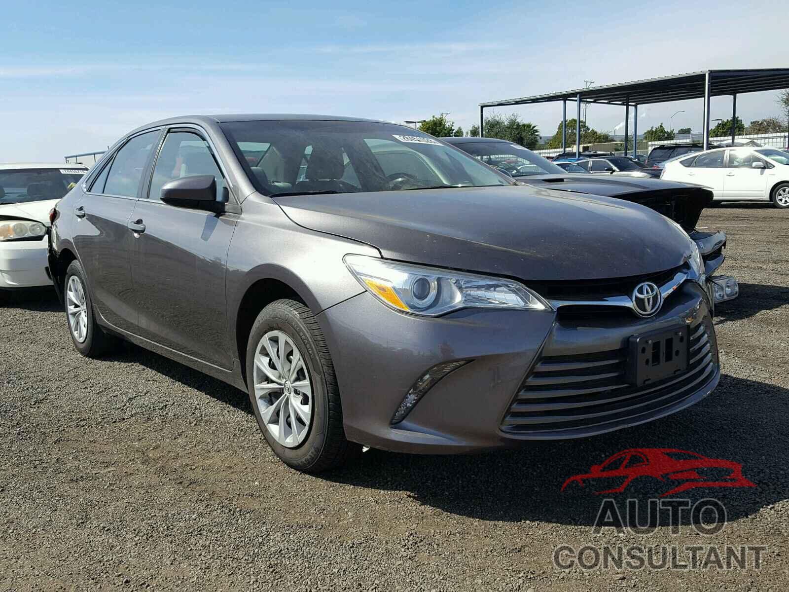 TOYOTA CAMRY 2015 - 4T4BF1FK7FR447126