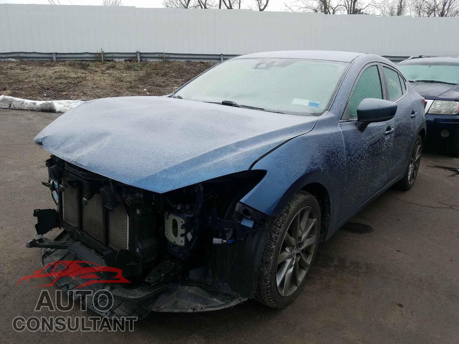 MAZDA 3 2018 - 3MZBN1V36JM166845