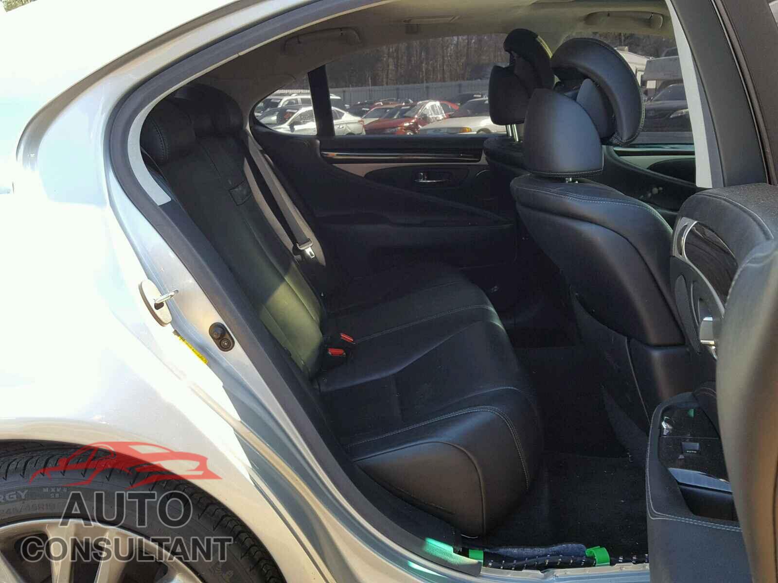 LEXUS LS460 2013 - JTHBL5EF6D5115719