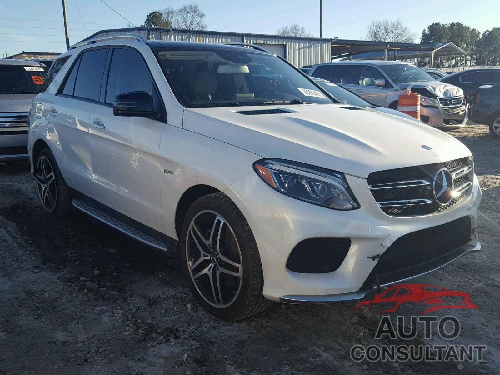 MERCEDES-BENZ GLE43 2017 - 4JGDA6EB4HA948611