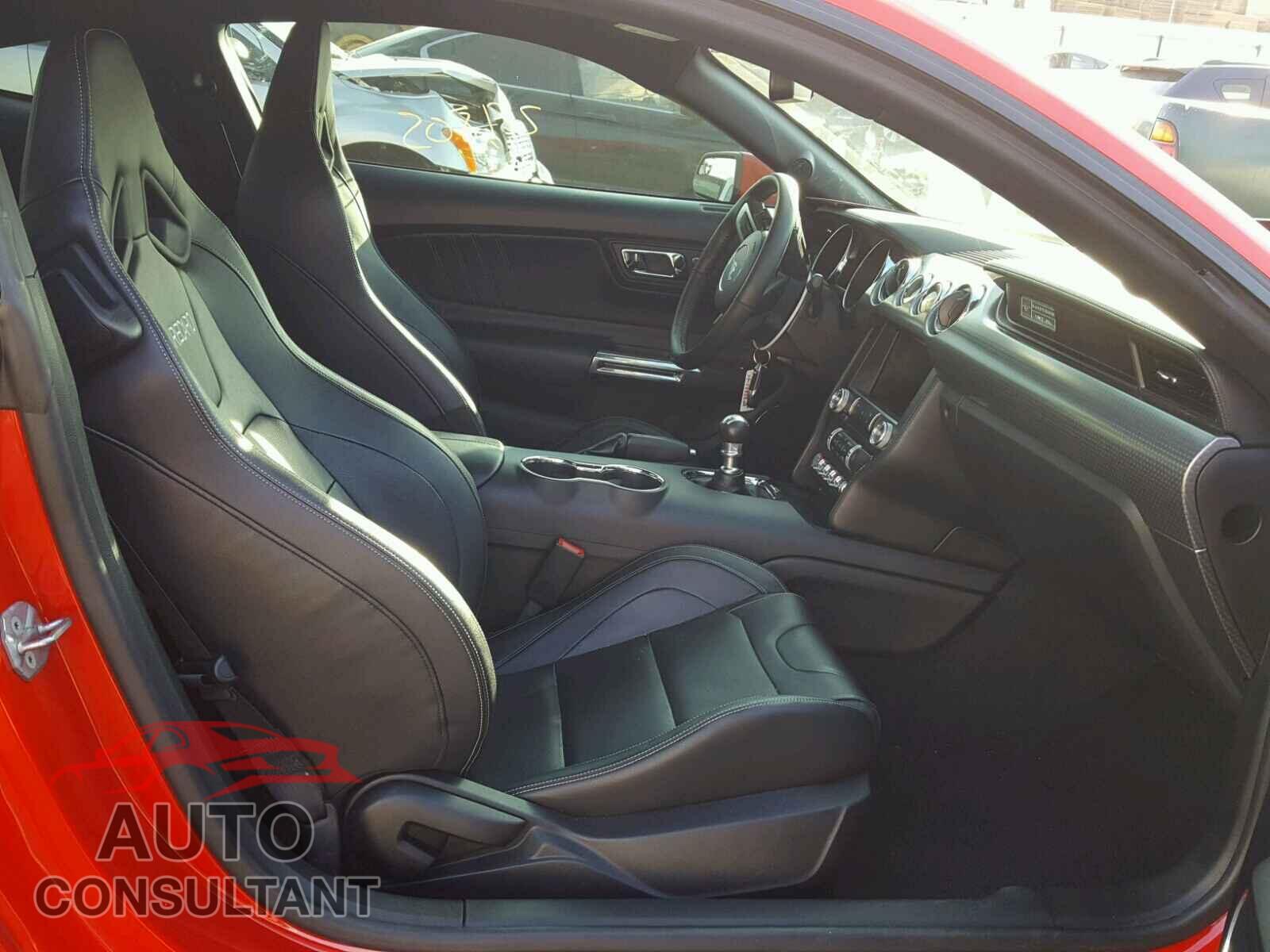 FORD MUSTANG 2015 - 1FA6P8CF5F5409813