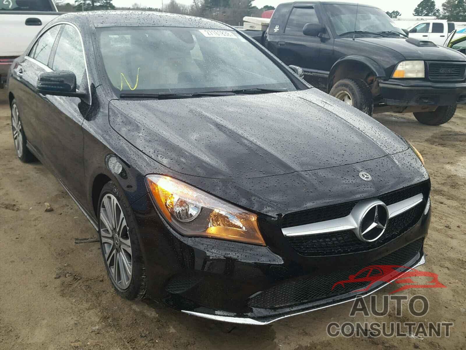 MERCEDES-BENZ CLA 250 2018 - WDDSJ4GB2JN577210