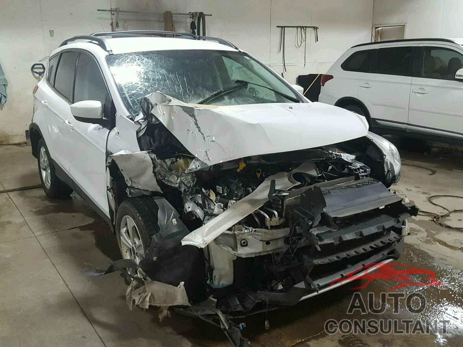 FORD ESCAPE 2015 - 1FMCU0GX6FUB50955