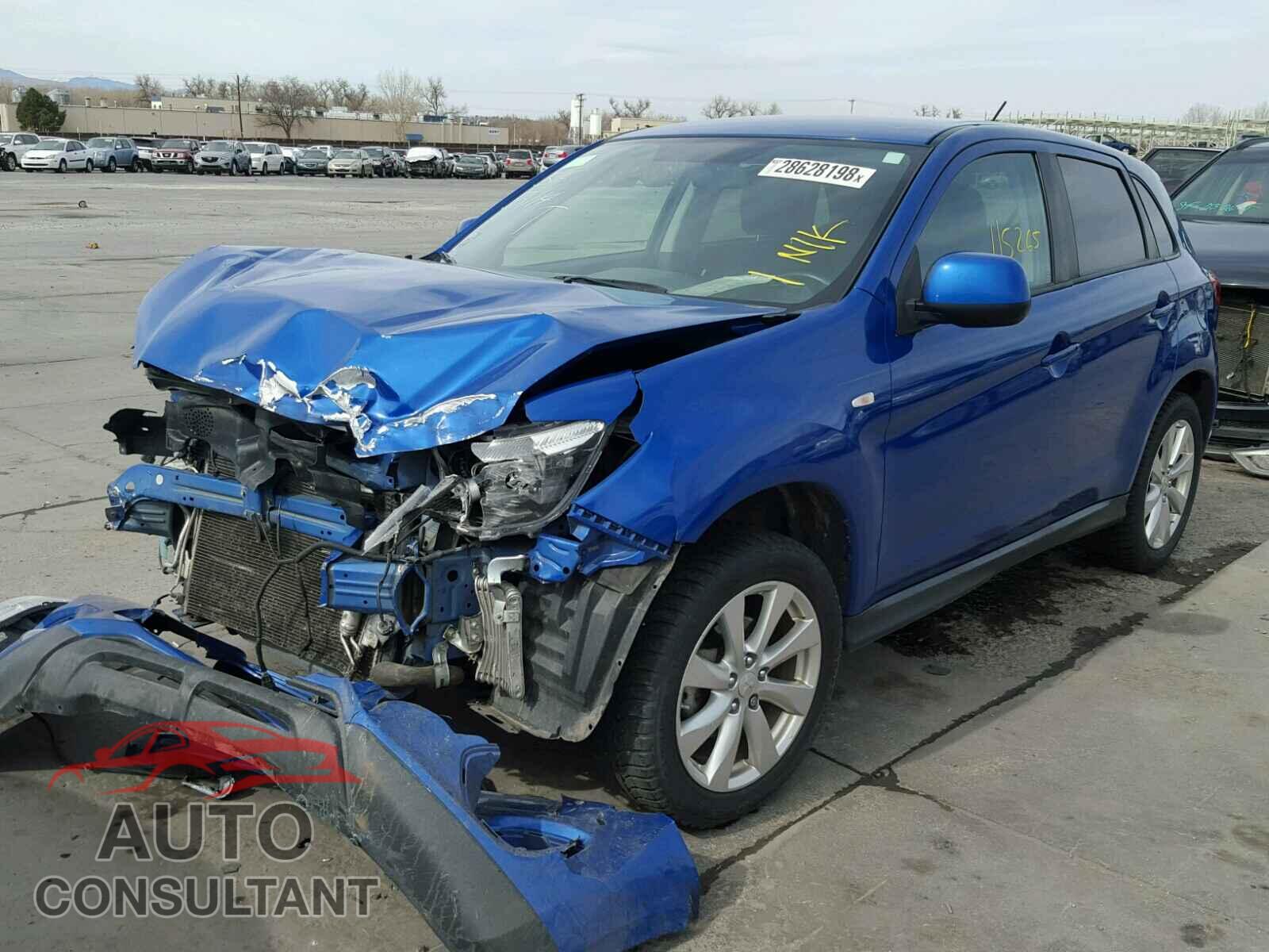 MITSUBISHI OUTLANDER 2015 - 4A4AR3AU4FE040342