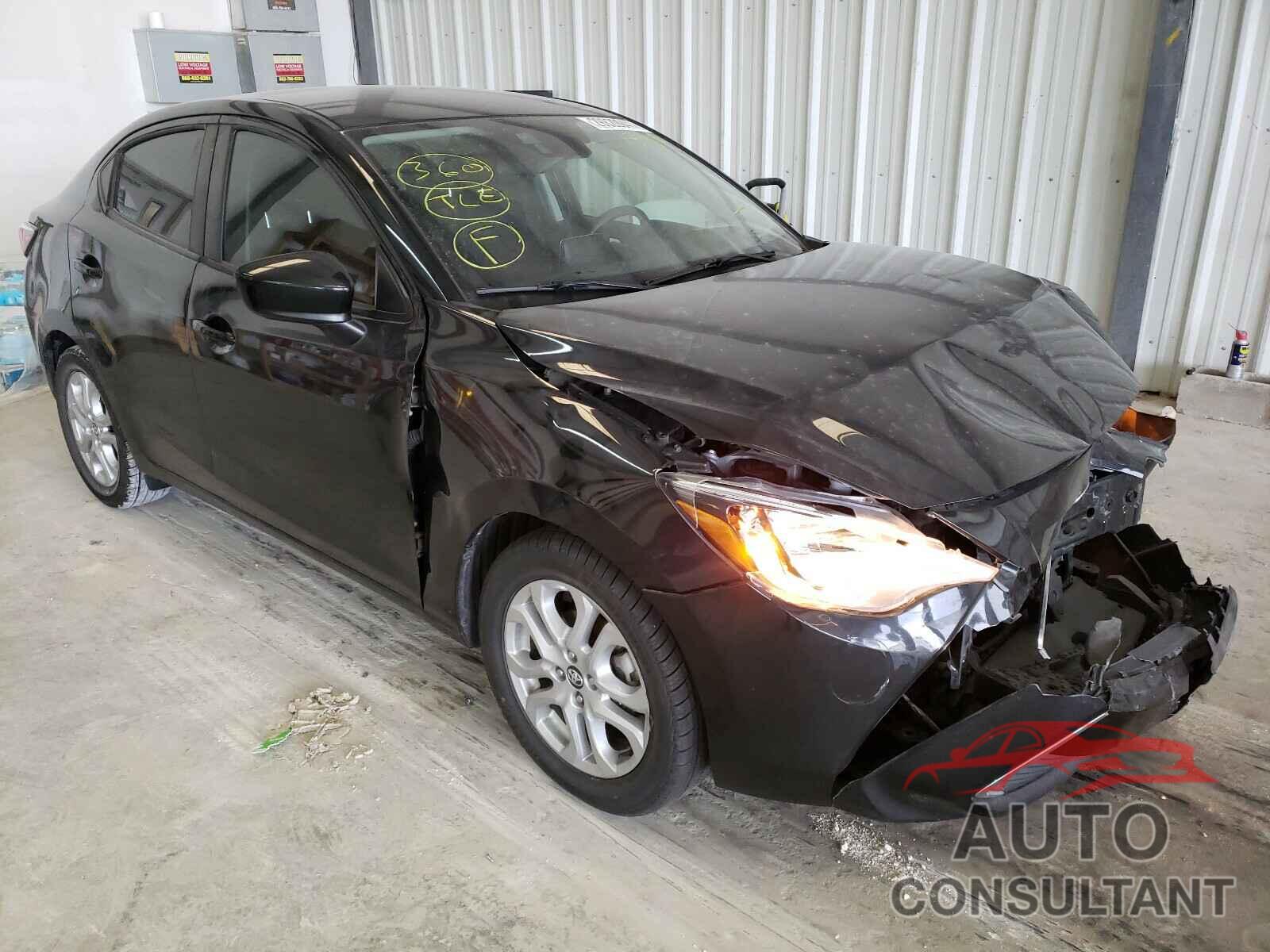 TOYOTA YARIS 2017 - 3MYDLBYV4HY159854