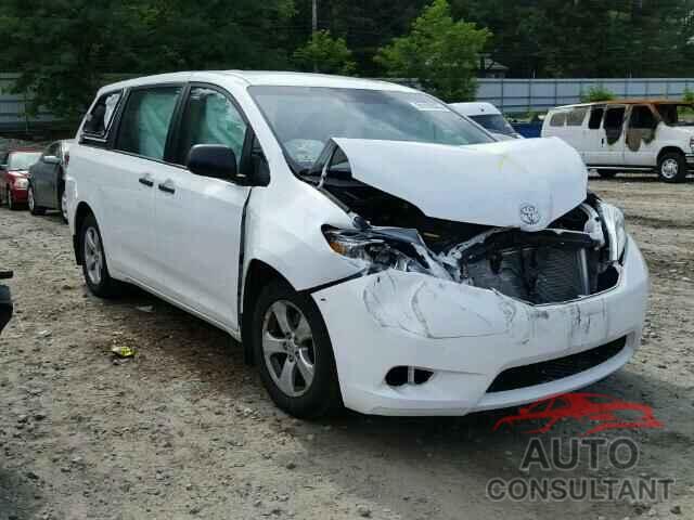 TOYOTA SIENNA 2015 - 5TDZK3DC7FS604867