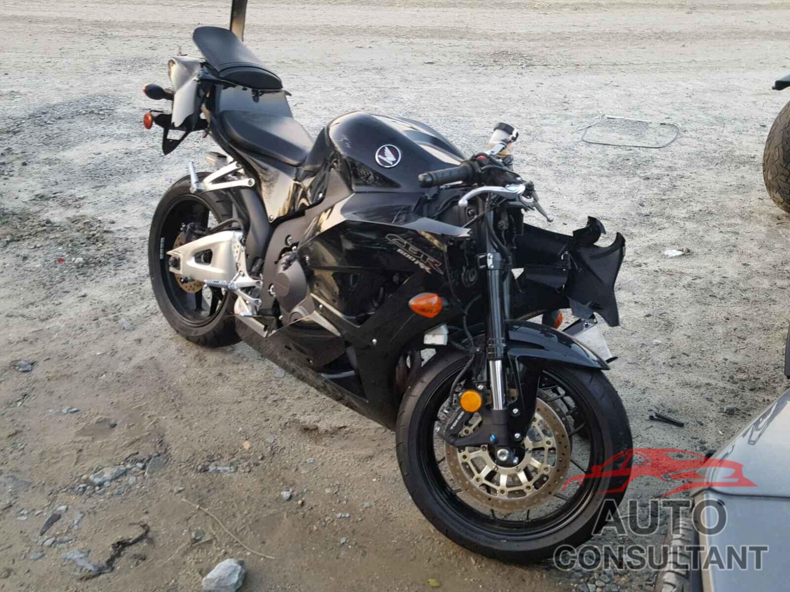 HONDA CBR CYCLE 2015 - JH2PC4001FK800419
