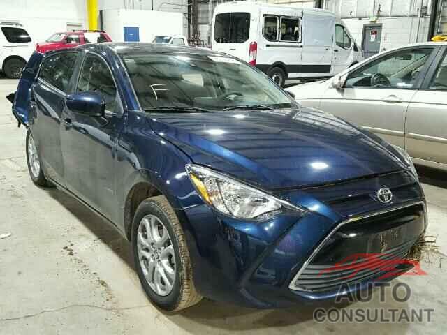 TOYOTA YARIS 2017 - 3MYDLBYV3HY186303