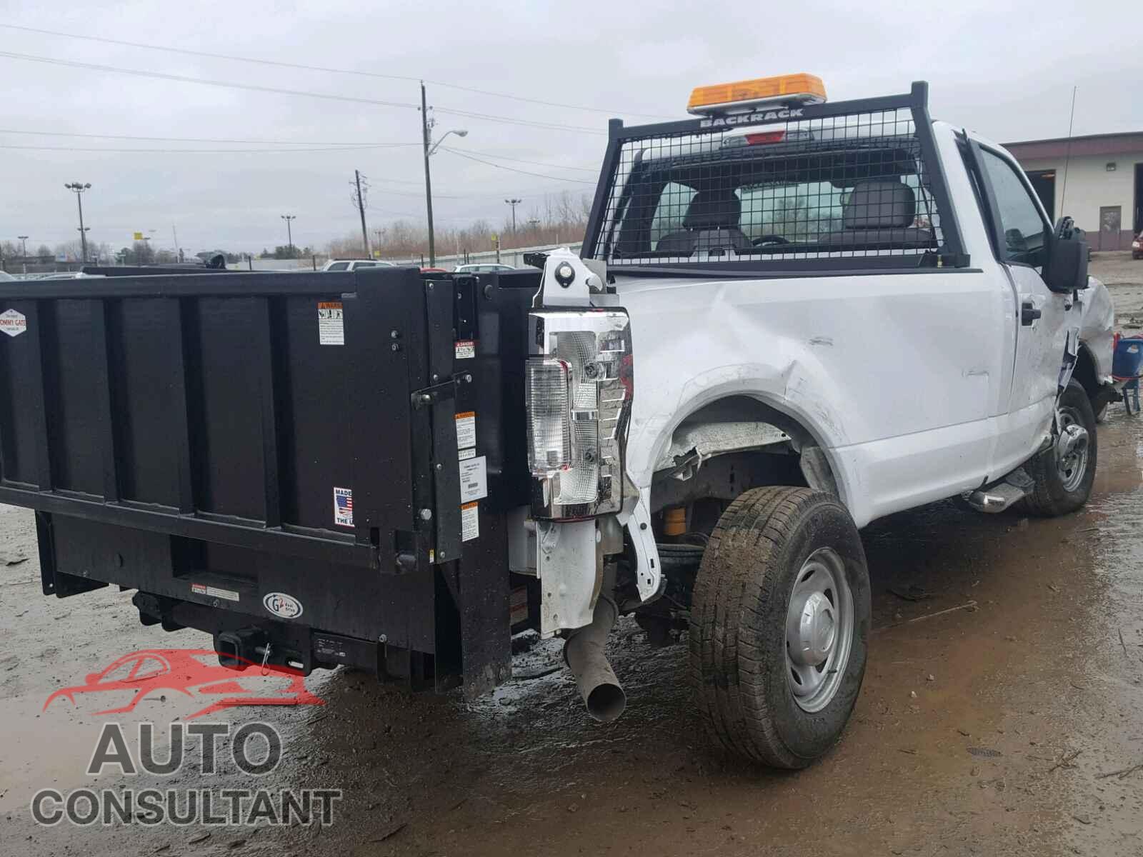 FORD F250 2017 - 1FTBF2B68HEE50062