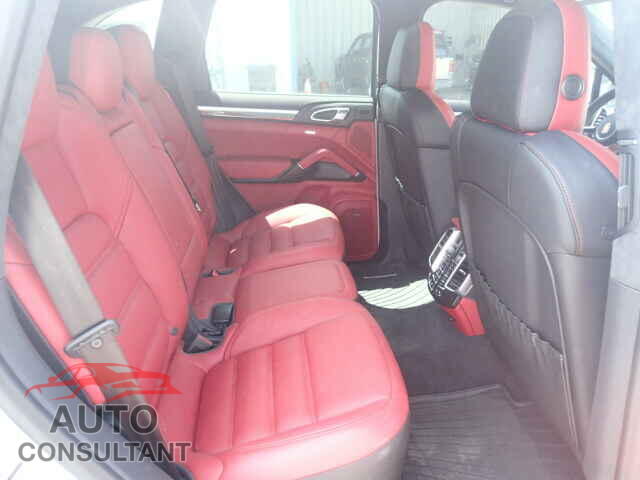PORSCHE CAYENNE 2015 - WP1AC2A20FLA81451