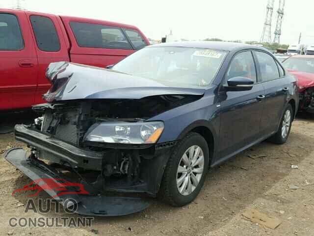 VOLKSWAGEN PASSAT 2015 - 1VWAT7A32FC048407