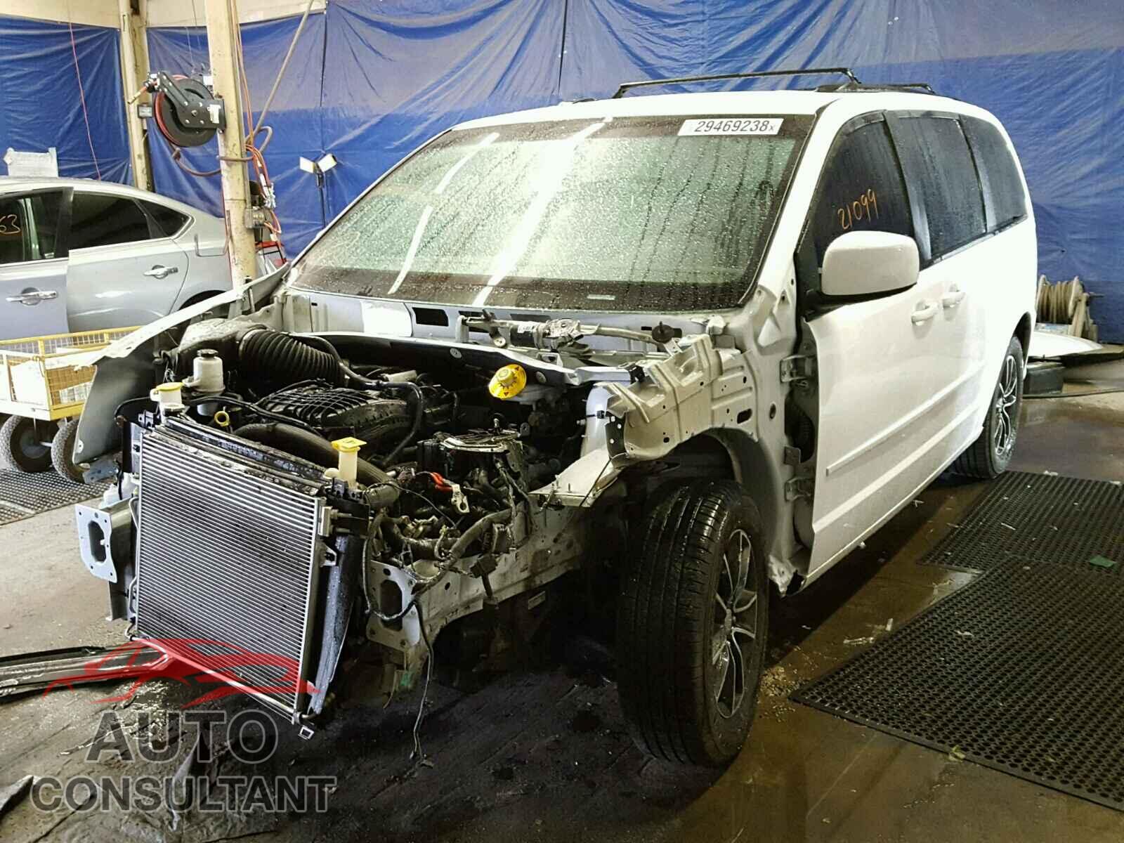 DODGE CARAVAN 2017 - 3N1AB7AP6KY373882