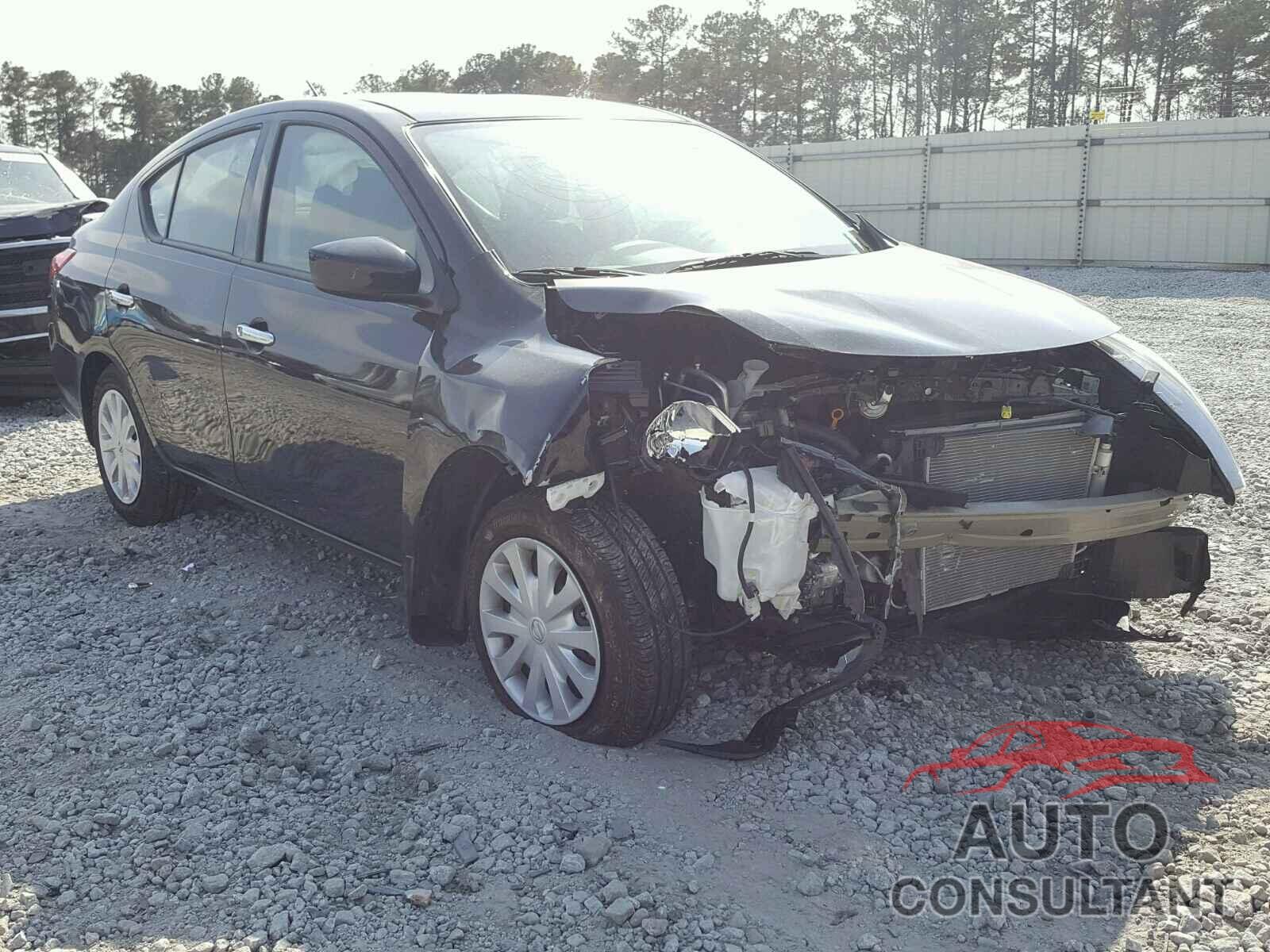 NISSAN VERSA 2017 - 3N1CN7AP9HL902134