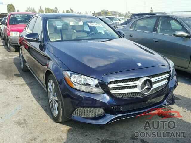 MERCEDES-BENZ C300 2015 - 55SWF4KB4FU008223