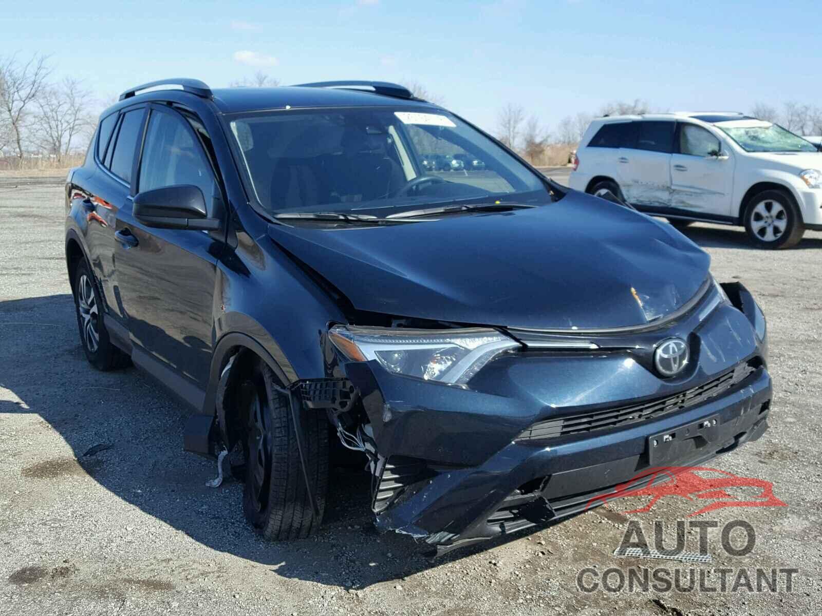 TOYOTA RAV4 2017 - JTMBFREV2HD199637