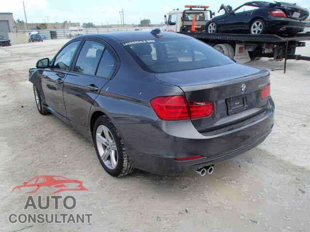 BMW 3 SERIES 2015 - WBA3A5C50FF609252