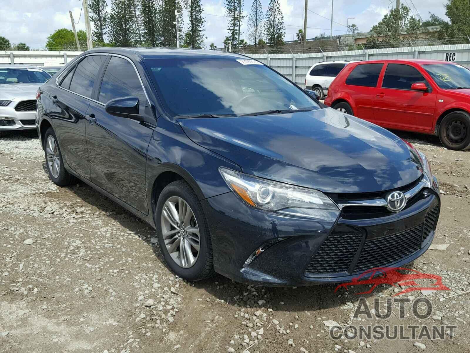 TOYOTA CAMRY 2016 - 4T1BF1FK5GU188213
