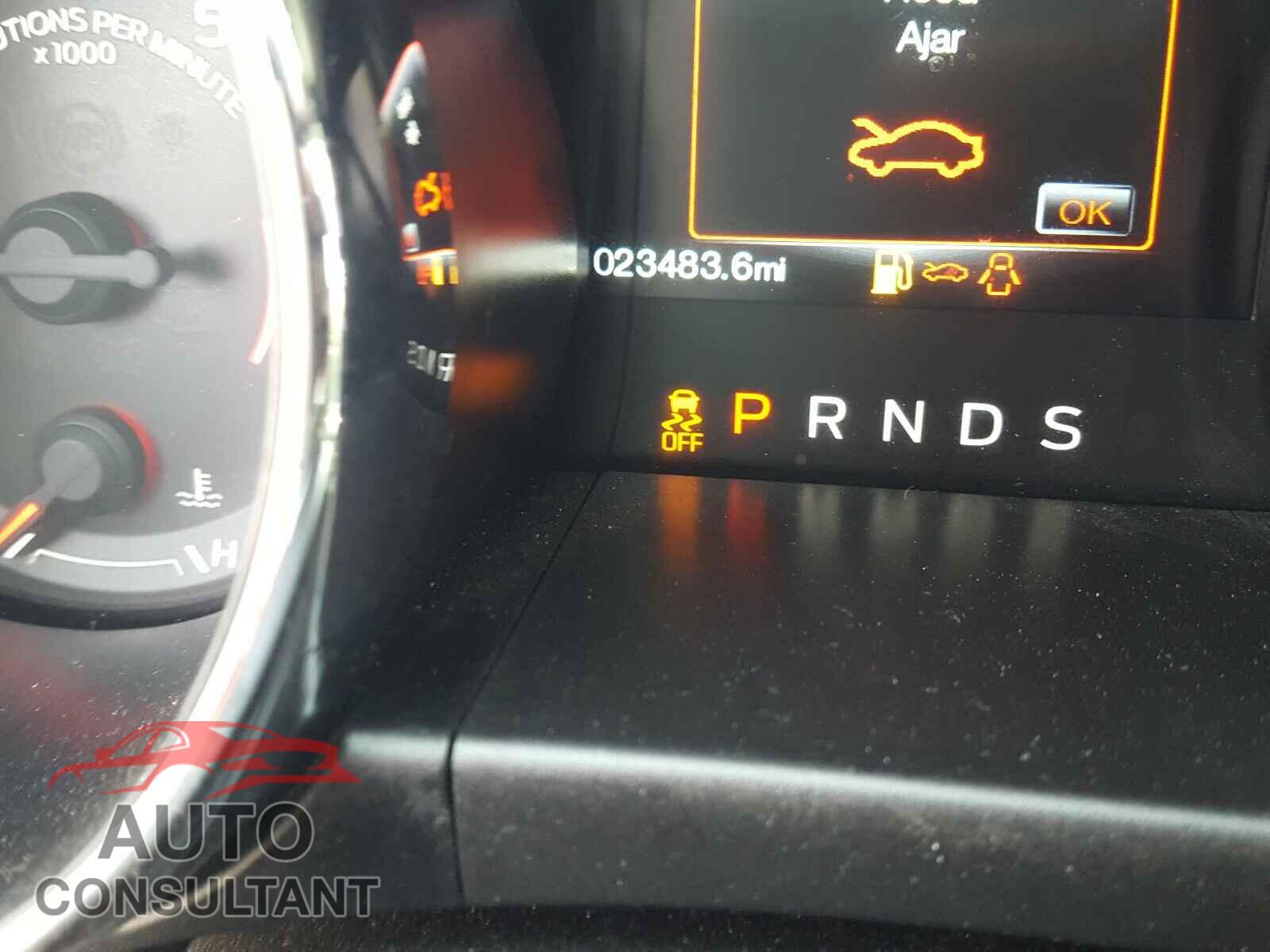 FORD MUSTANG 2017 - 1FA6P8CF2H5323863