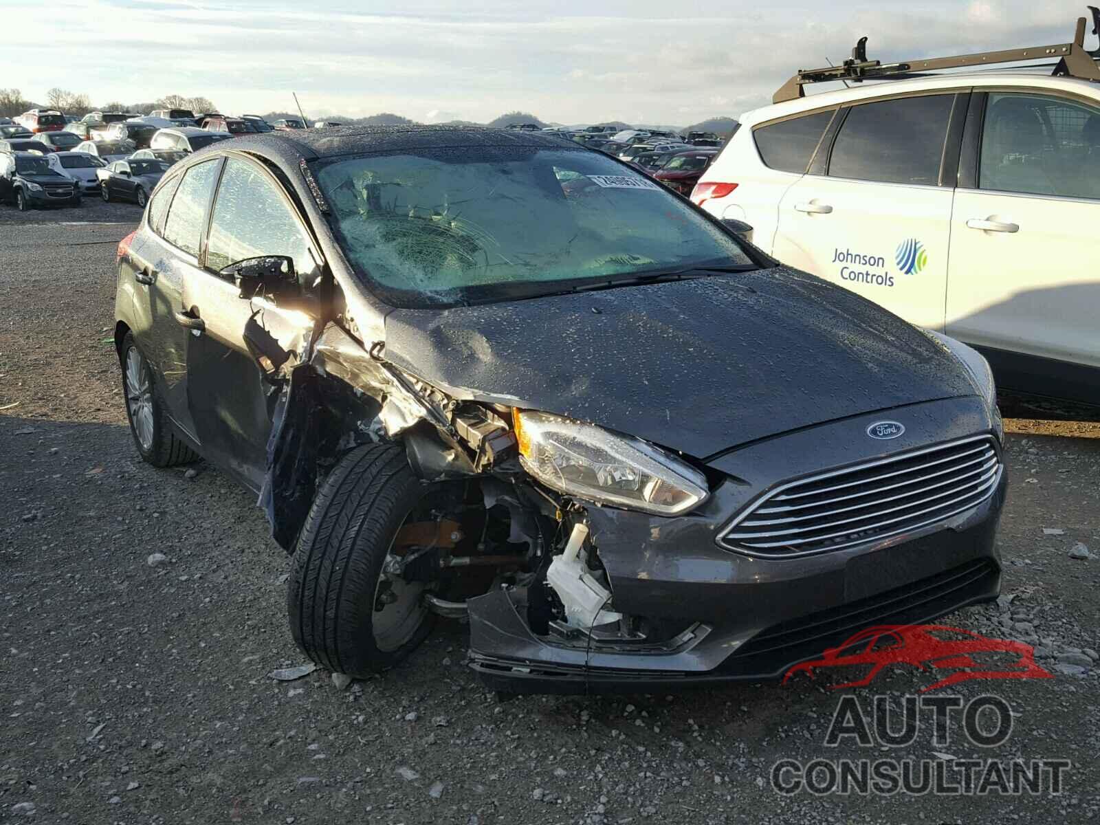 FORD FOCUS 2017 - 1FADP3N20HL256213