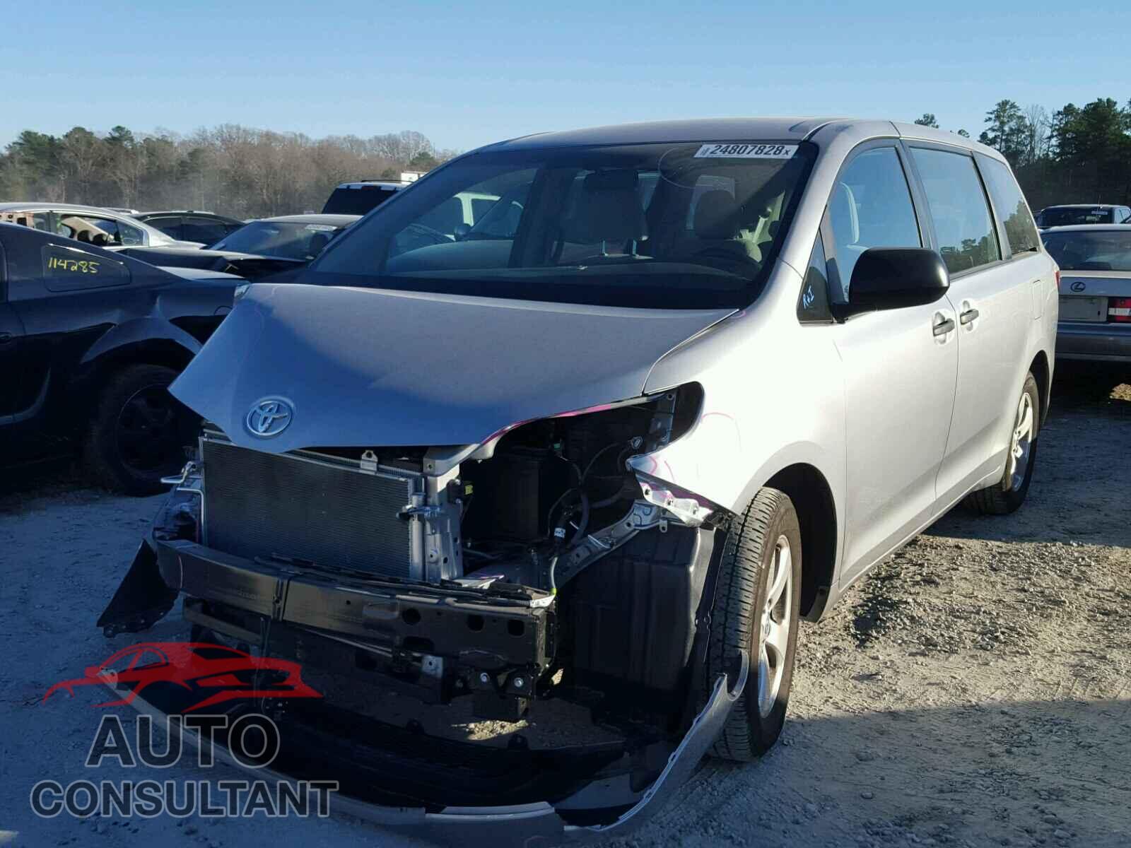 TOYOTA SIENNA 2017 - 5TDZZ3DC7HS821625