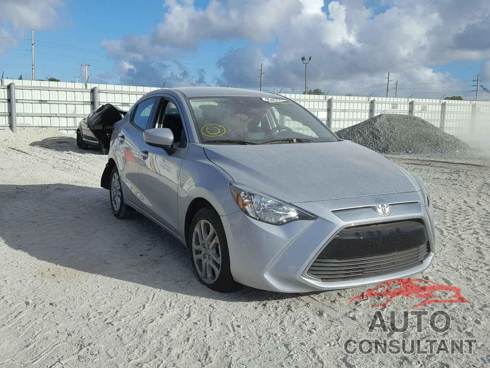 TOYOTA YARIS 2018 - 3MYDLBYV3JY301424