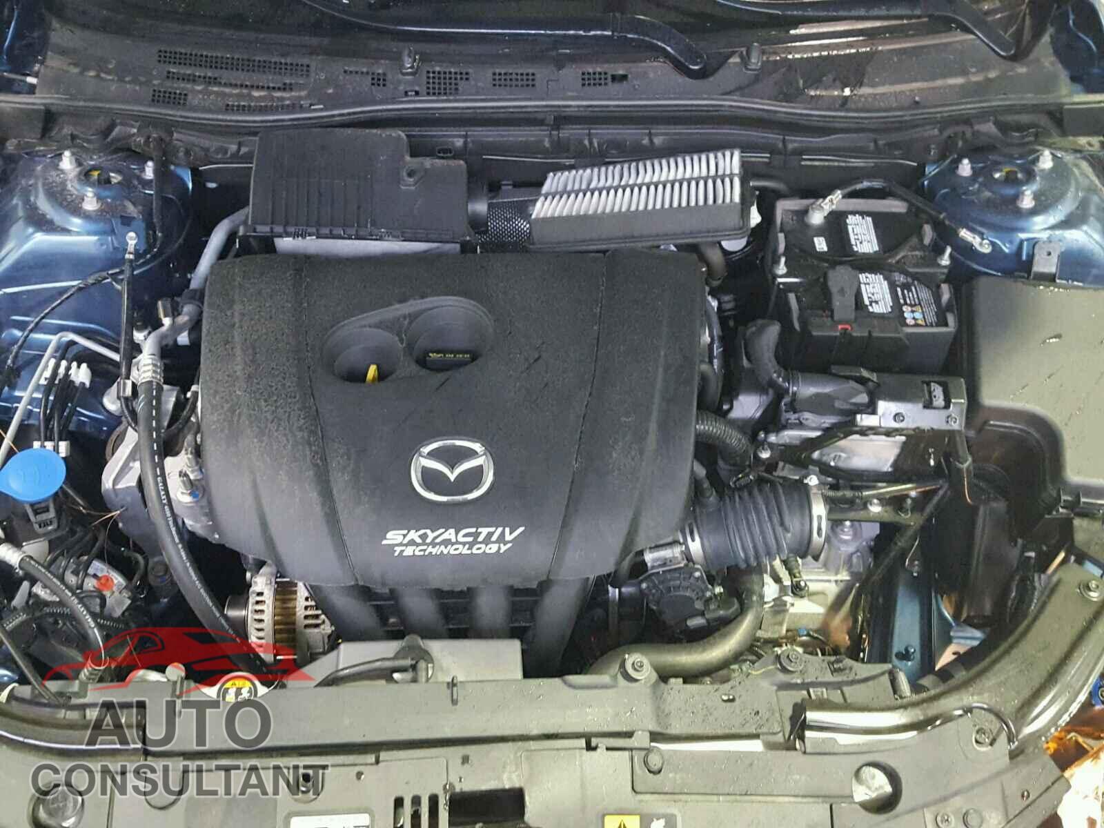MAZDA 3 2017 - 3MZBN1V70HM126001