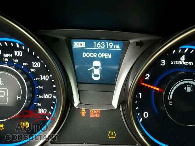 HYUNDAI GENESIS 2015 - KMHHT6KJ3FU129057