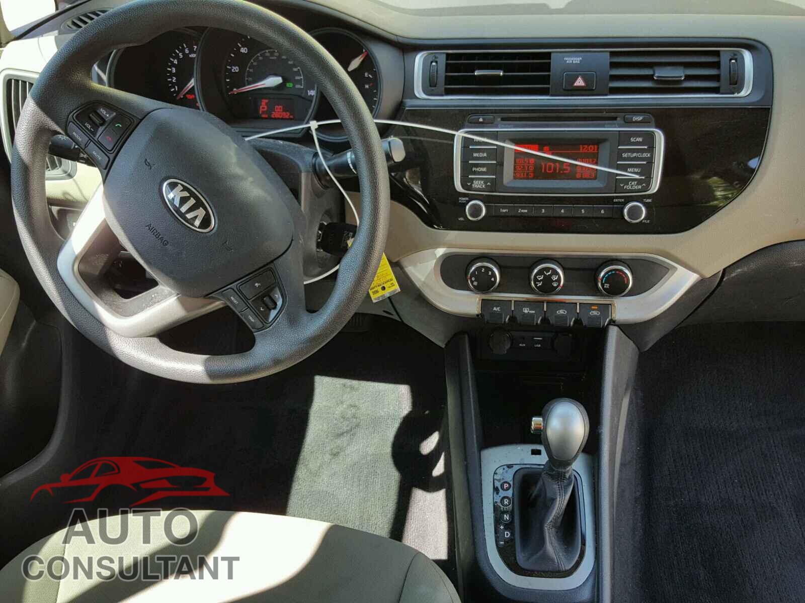 KIA RIO 2016 - KNADM4A37G6562780