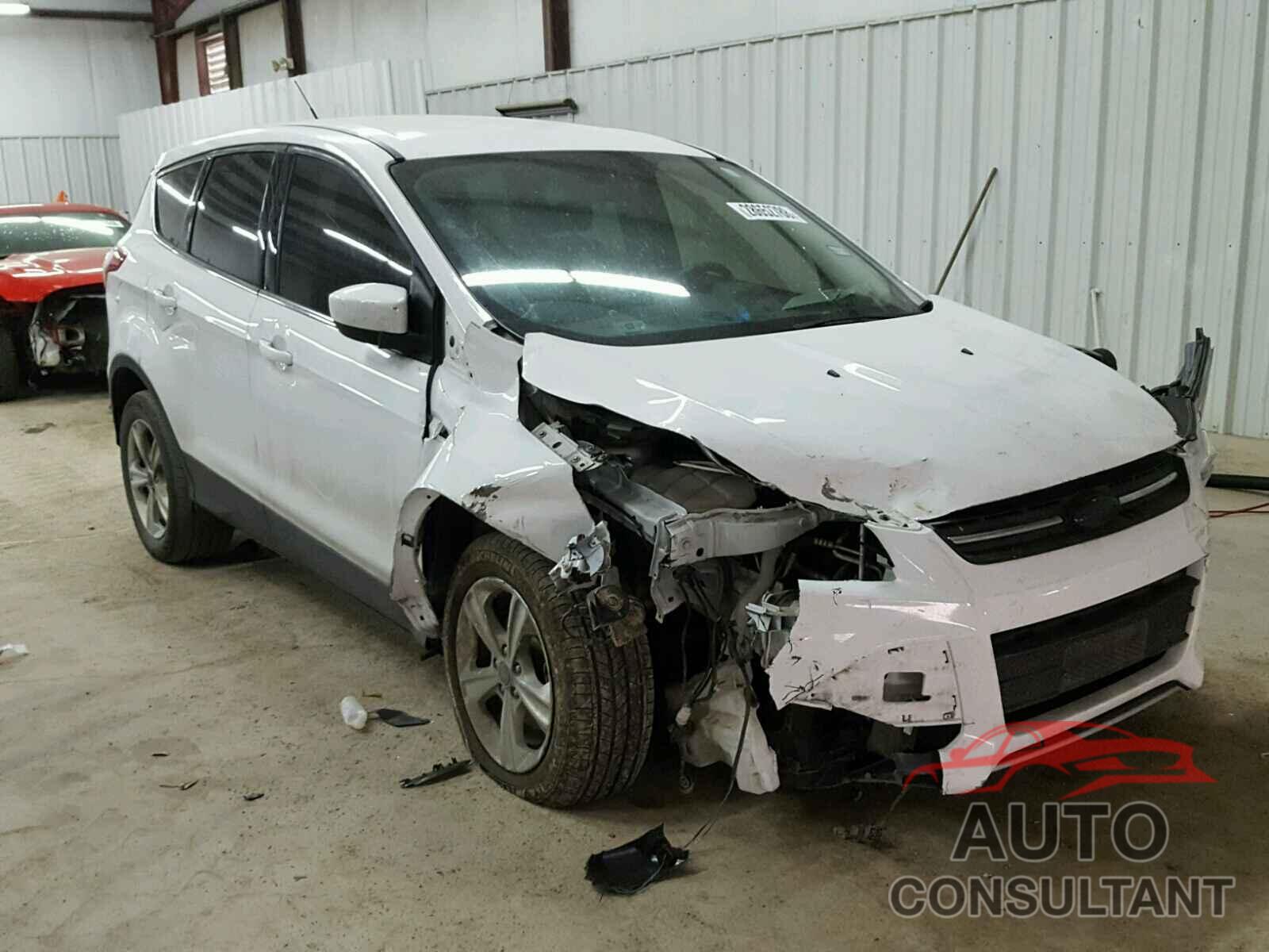 FORD ESCAPE 2015 - 1FMCU0G71FUC35377