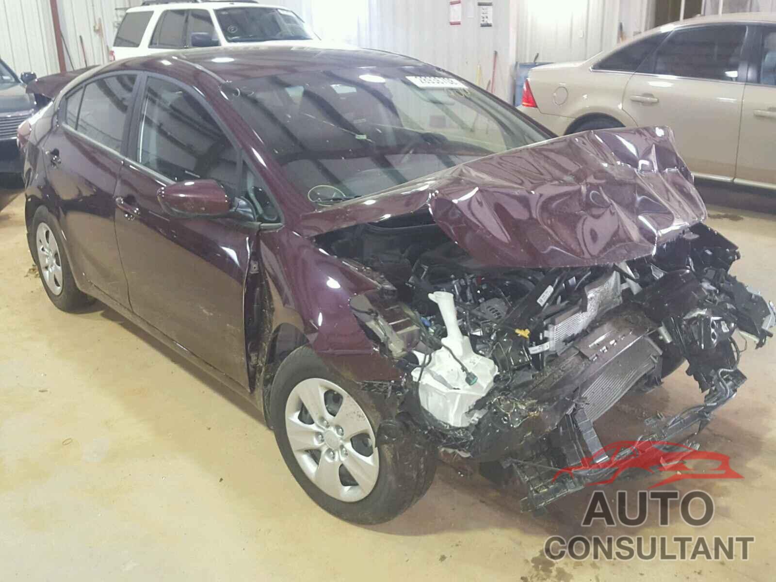 KIA FORTE 2017 - 3KPFK4A74HE149019