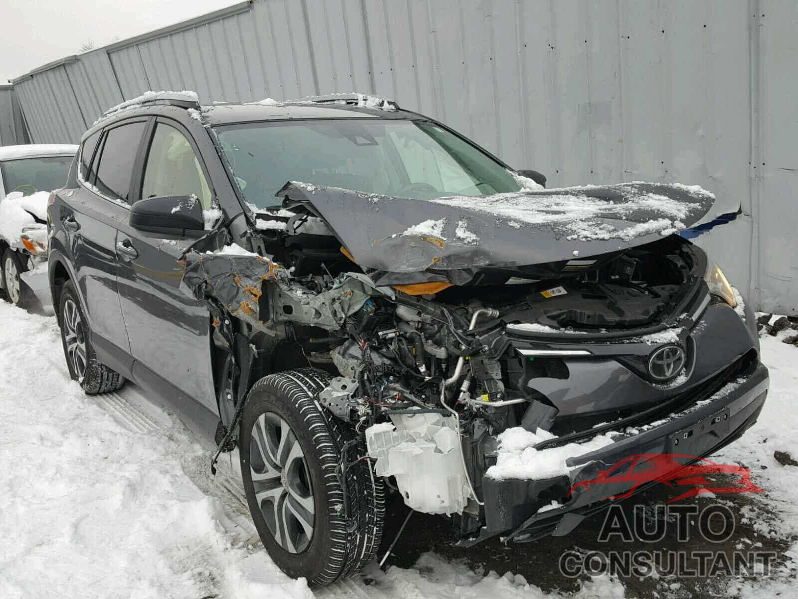 TOYOTA RAV4 2017 - JTMBFREV3HJ127086