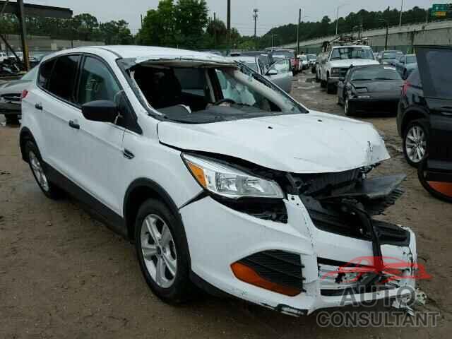 FORD ESCAPE 2016 - 1FMCU0F71GUA60972