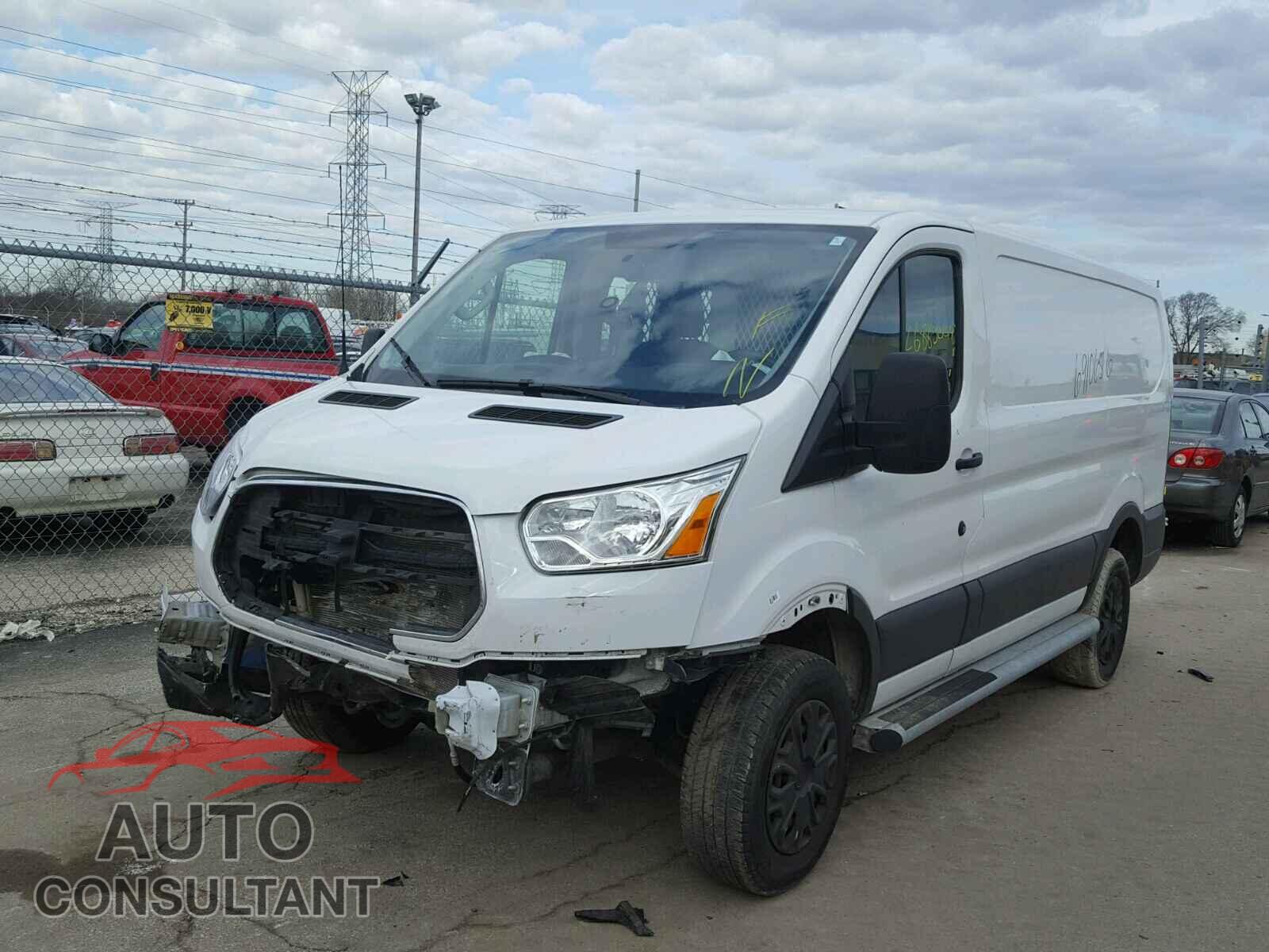 FORD TRANSIT CO 2015 - 1FTNR1ZM8FKA77672
