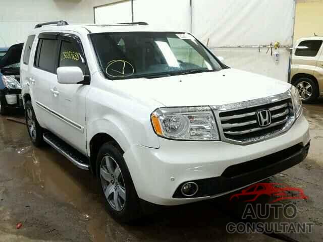 HONDA PILOT 2015 - 5FNYF4H90FB004720