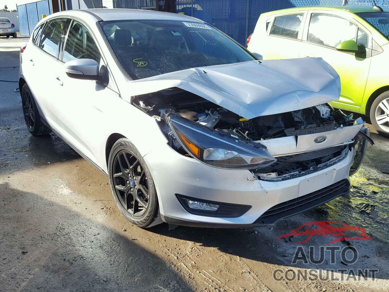 FORD FOCUS 2016 - 1FADP3K29GL321854