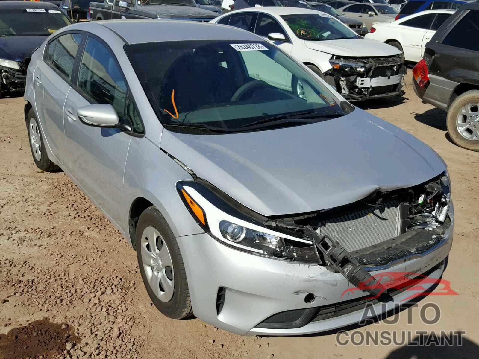 KIA FORTE 2017 - 3KPFK4A70HE032229