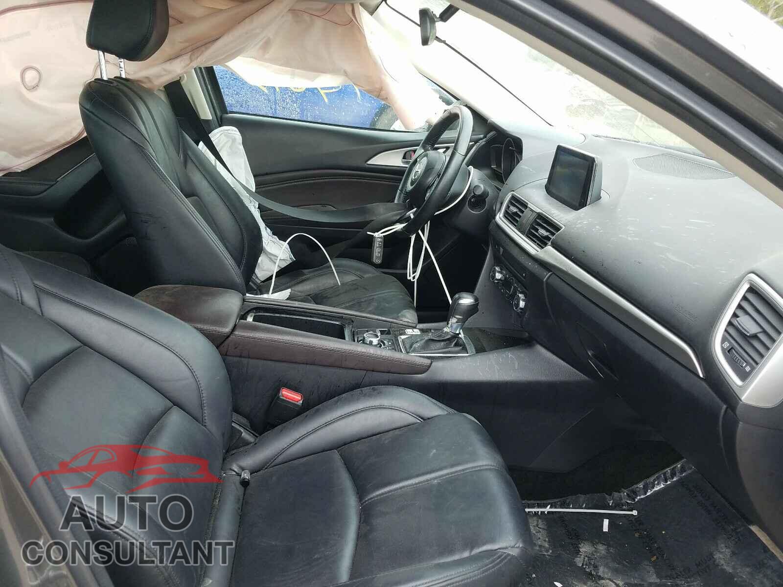 MAZDA 3 2017 - 3MZBN1V70HM129206