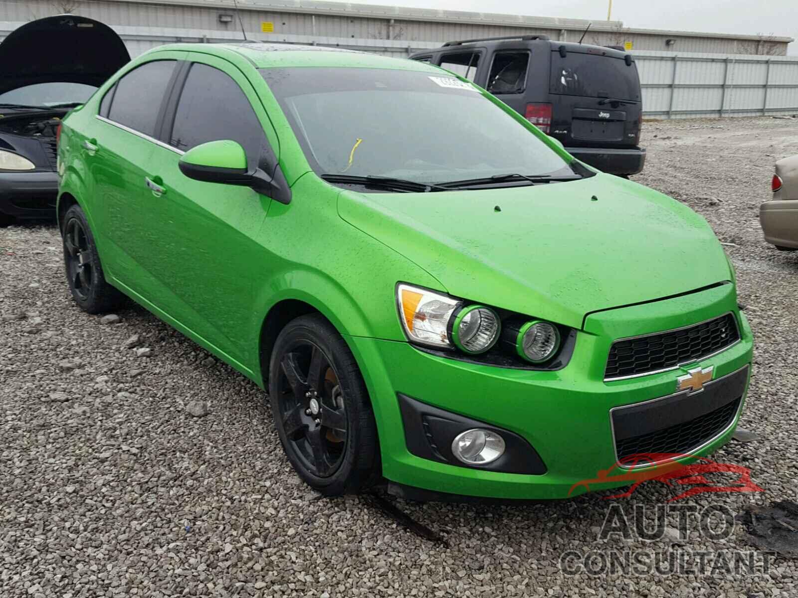 CHEVROLET SONIC 2015 - 1G1JE5SB7F4186129