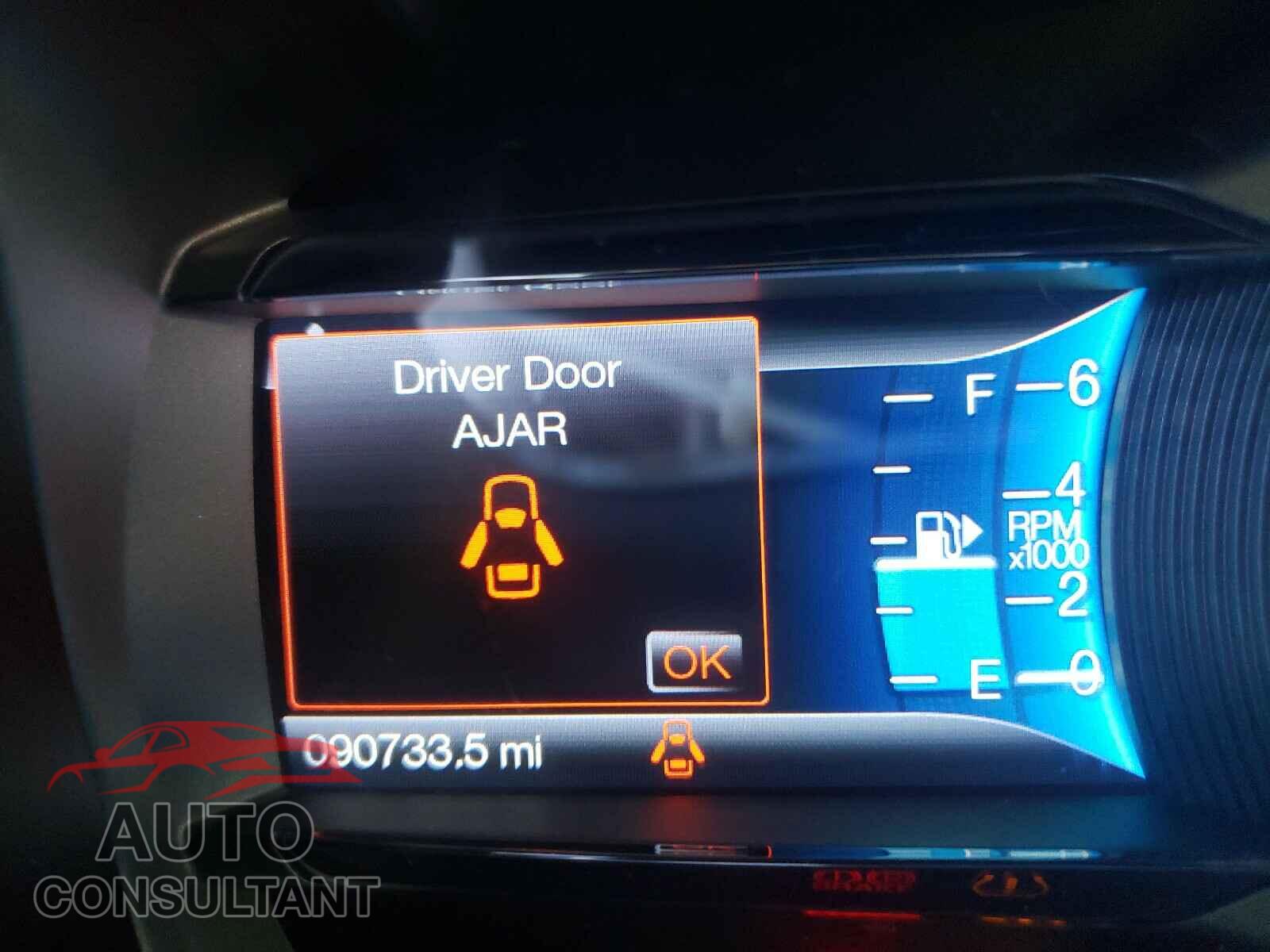 FORD TAURUS 2016 - 1FAHP2F83GG102553