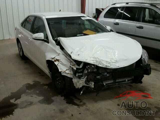 TOYOTA CAMRY 2016 - 4T4BF1FK7GR568403