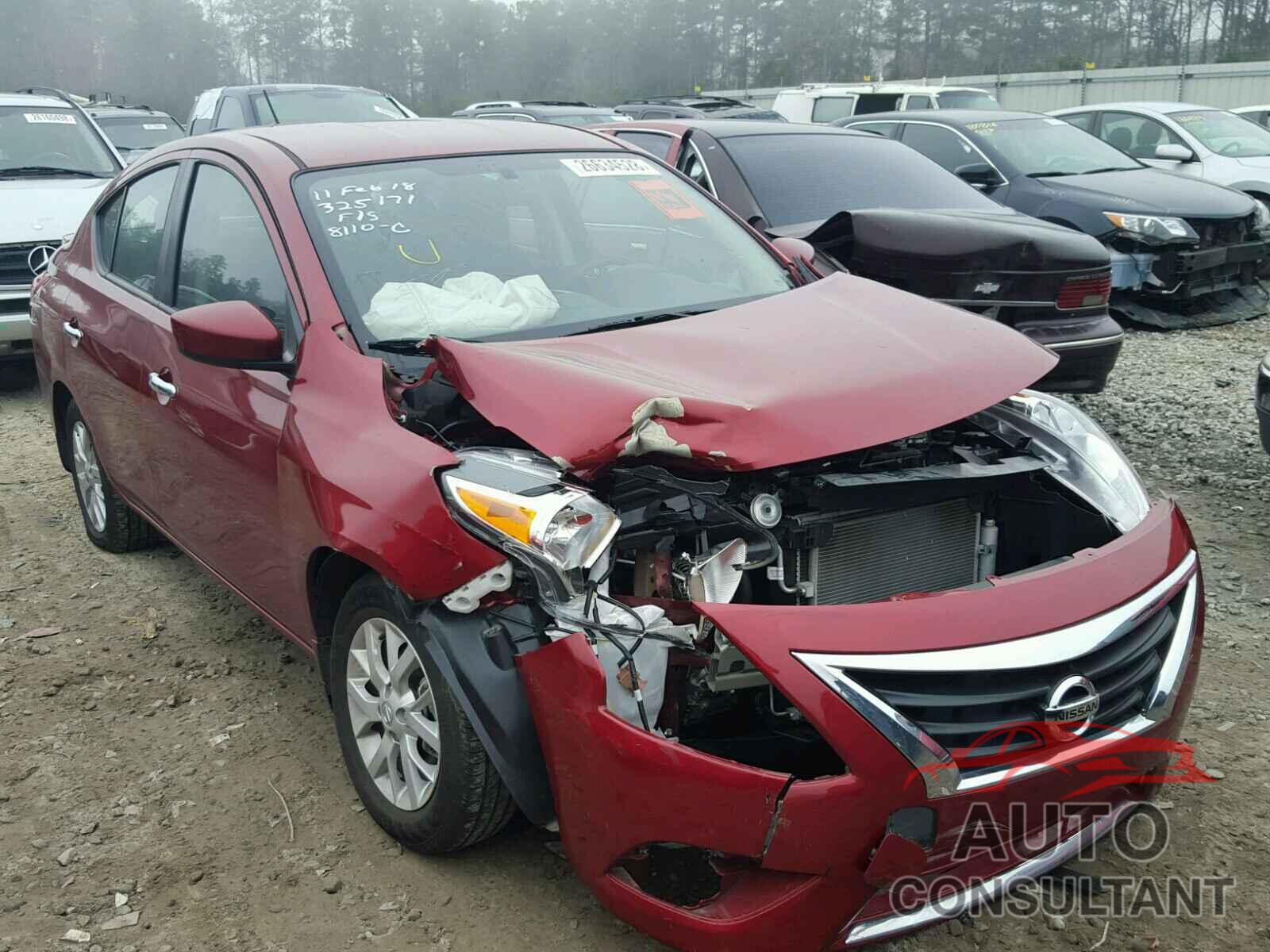 NISSAN VERSA 2017 - 3N1CN7APXHL806979