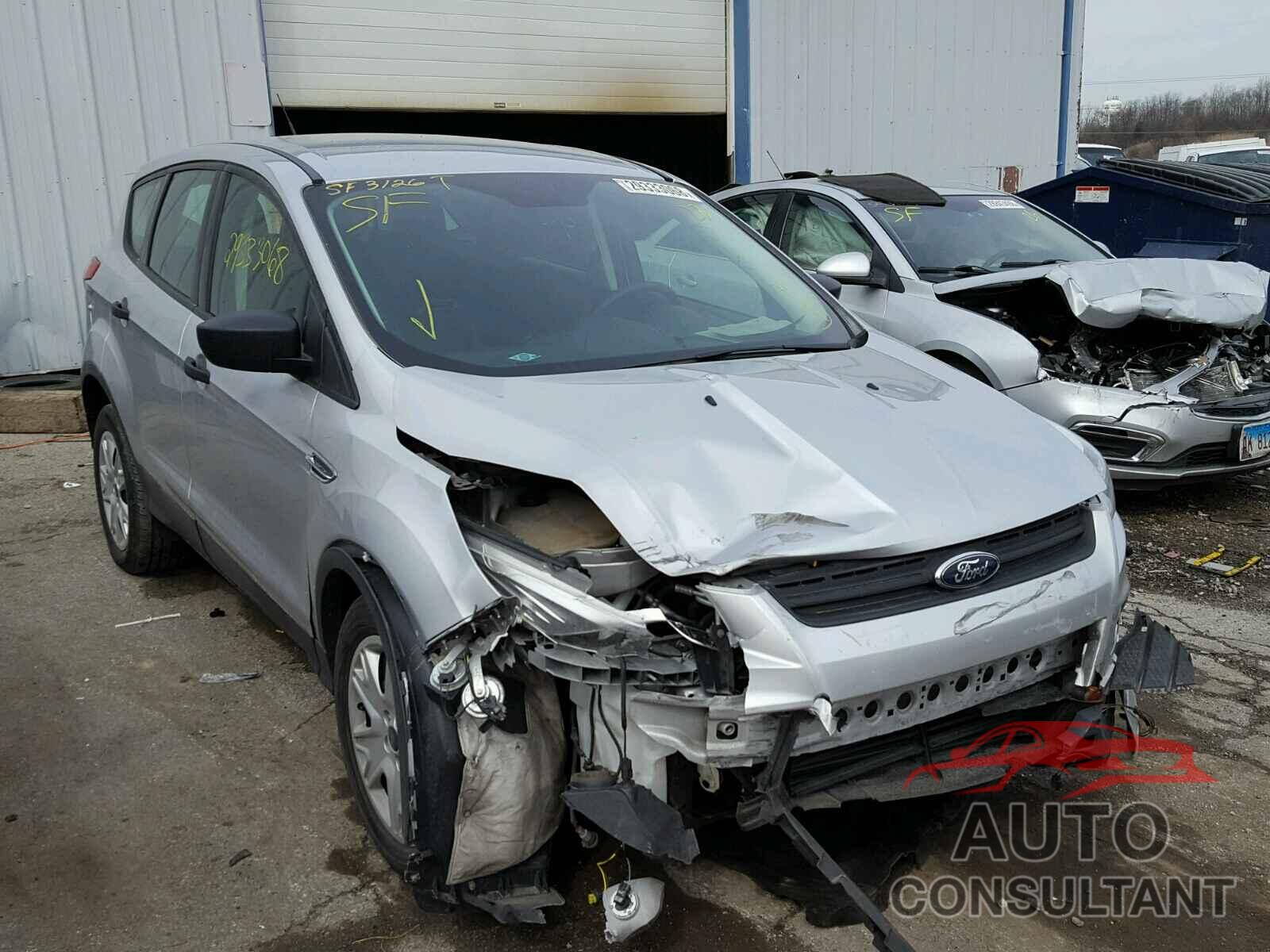 FORD ESCAPE 2015 - 1FMCU0F73FUC04603