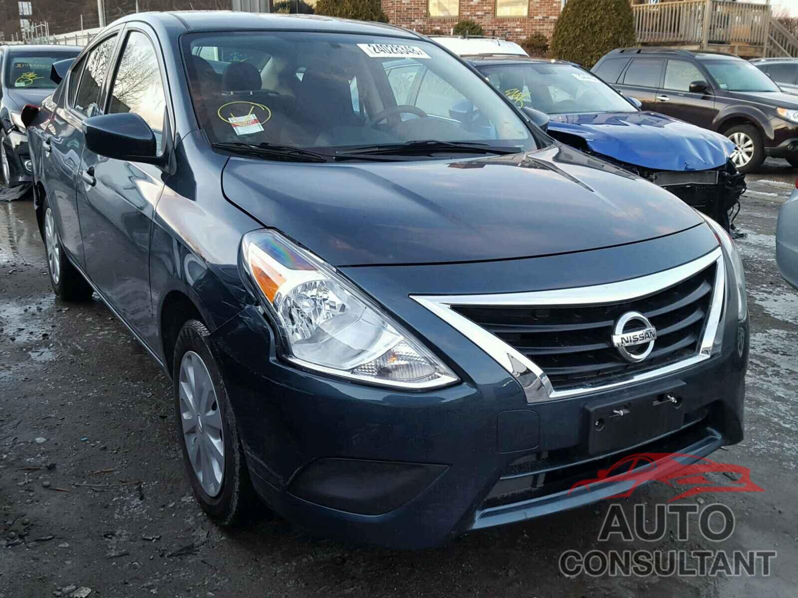 NISSAN VERSA 2017 - 3N1CN7AP7HL824856